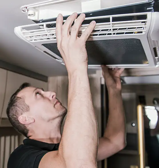  Professional Licensed And Insured Cleaners in Newington, CT